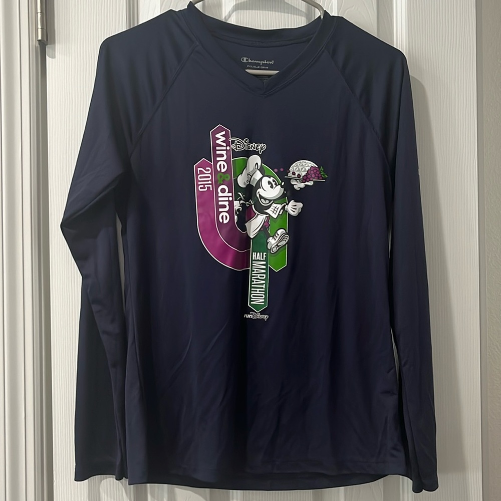 Disney Wine & Dine Half Marathon 2015 navy shirt size small
